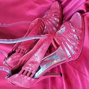 WHITE HOUSE BLACK MARKET sz9.5 Lucille sandal heel platform Snakeskin pr…